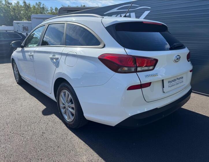 Hyundai i30 9