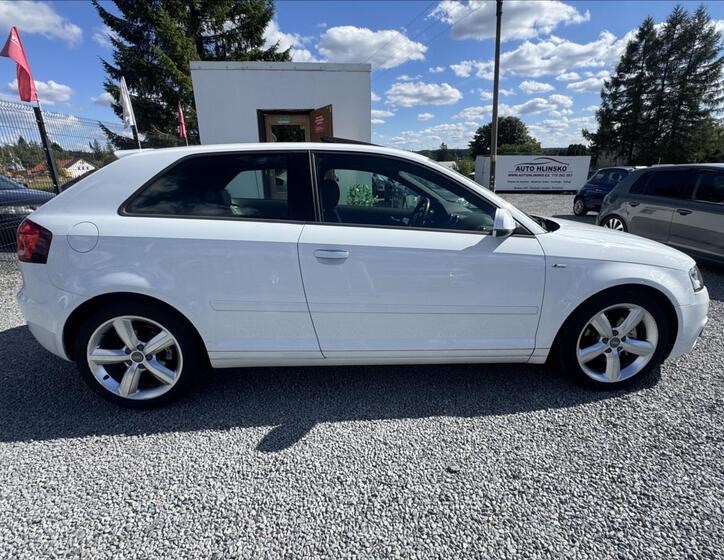 Audi A3 8