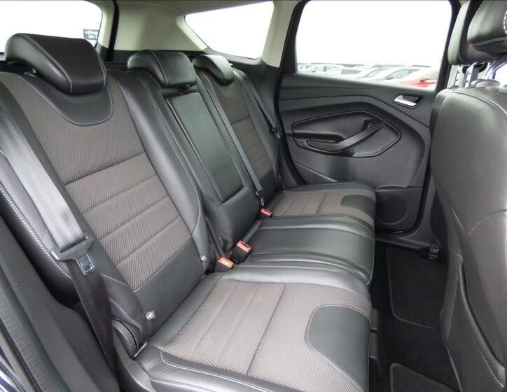 Ford Kuga 43