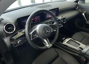 Mercedes-Benz CLA 9