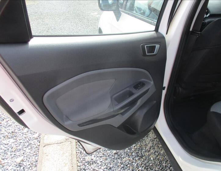 Ford EcoSport 15