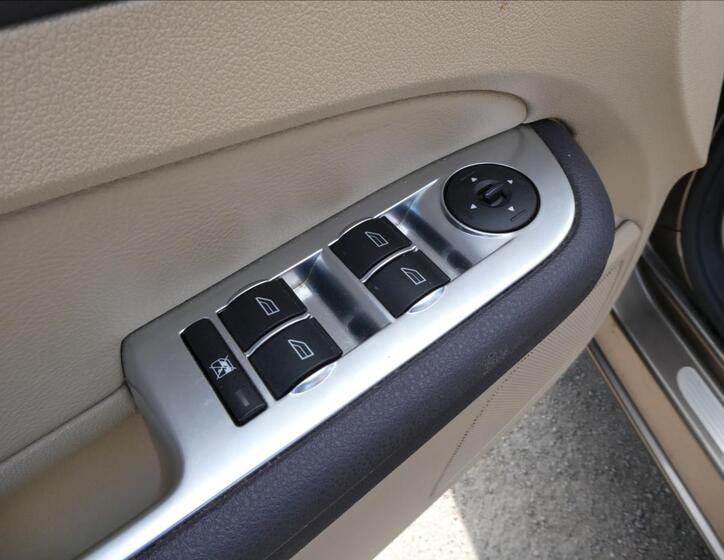 Ford Focus 25