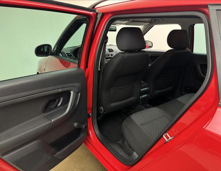 Škoda Fabia 23