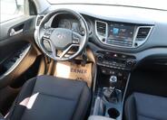 Hyundai Tucson 16