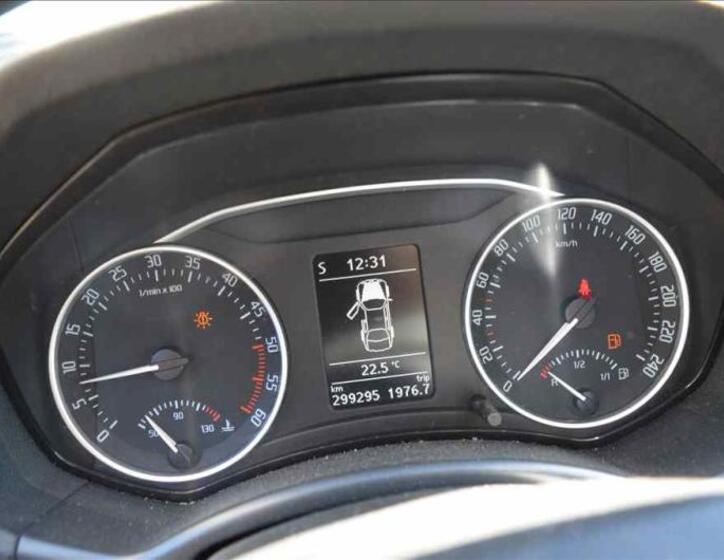 Škoda Octavia 25
