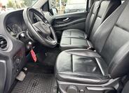 Mercedes-Benz Vito 10