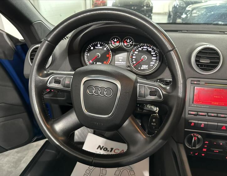 Audi A3 8