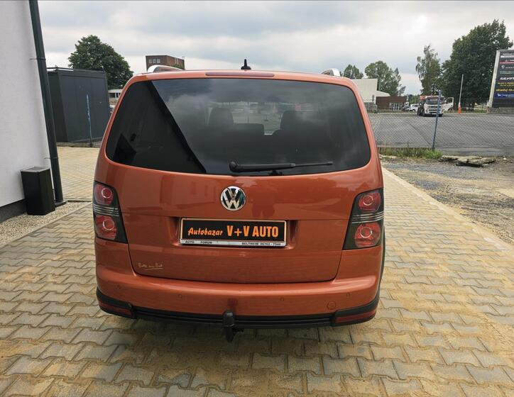 Volkswagen Touran 7