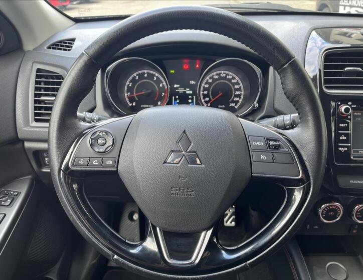 Mitsubishi ASX 14