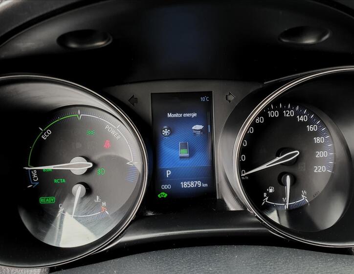 Toyota C-HR 24