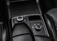 Mercedes-Benz GLE 16