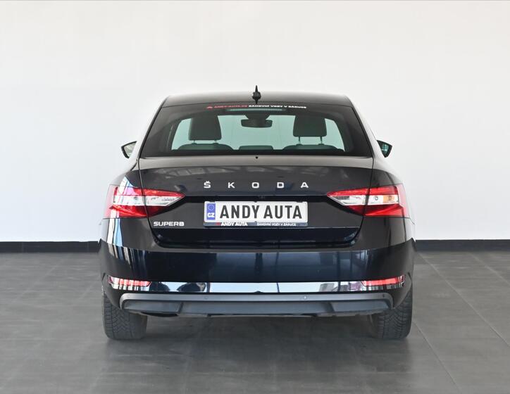 Škoda Superb 4
