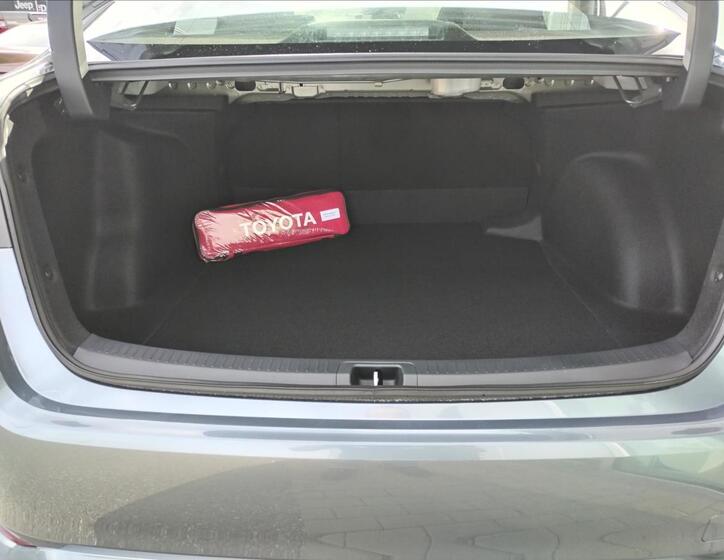 Toyota Corolla 8