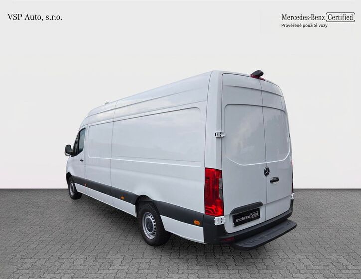 Mercedes-Benz Sprinter 3