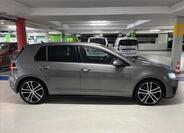 Volkswagen Golf 11