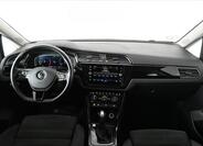 Volkswagen Touran 12
