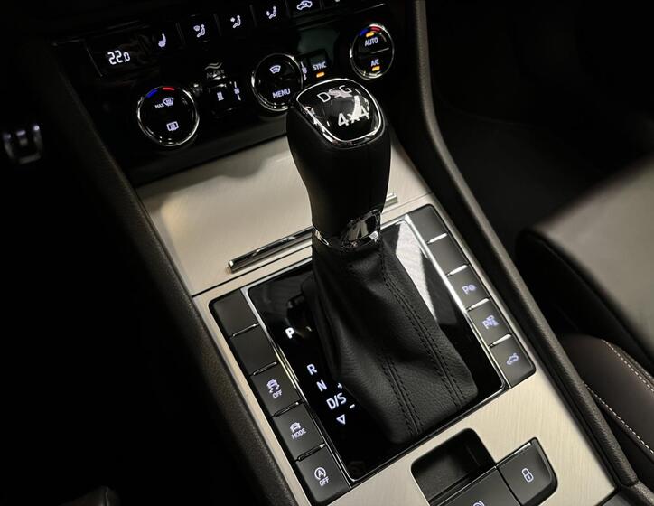 Škoda Superb 17
