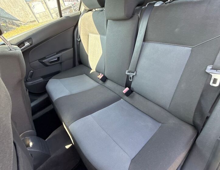 Opel Astra 21