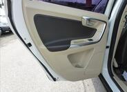 Volvo XC60 16