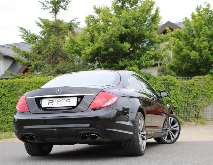 Mercedes-Benz CL 10