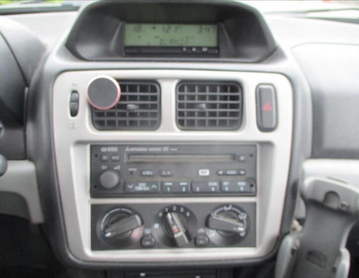 Mitsubishi Pajero Pinin 16