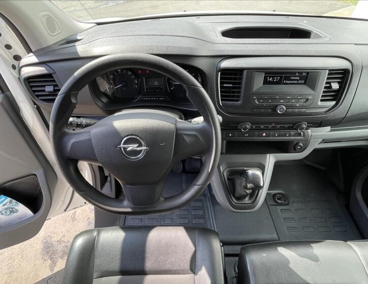 Opel Vivaro 7