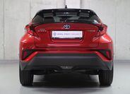 Toyota C-HR 6
