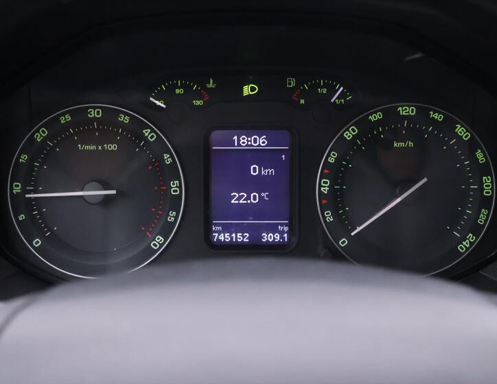 Škoda Octavia 13