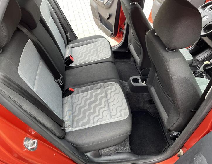 Škoda Fabia 13