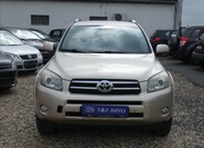 Toyota RAV4 2