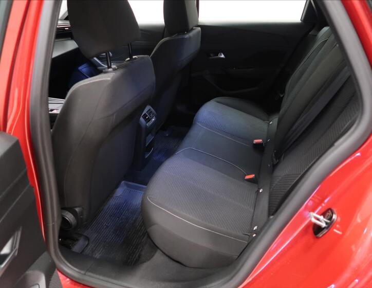 Peugeot 308 8