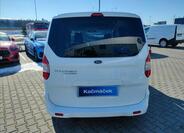 Ford Tourneo Courier 4