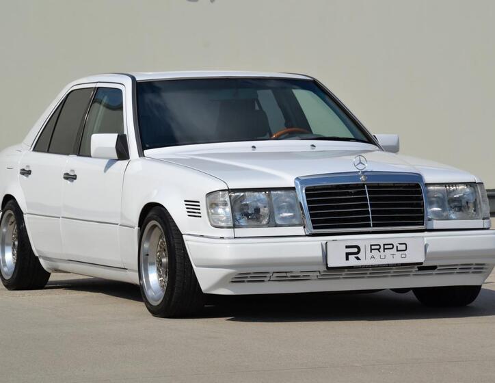 Mercedes-Benz 124 34