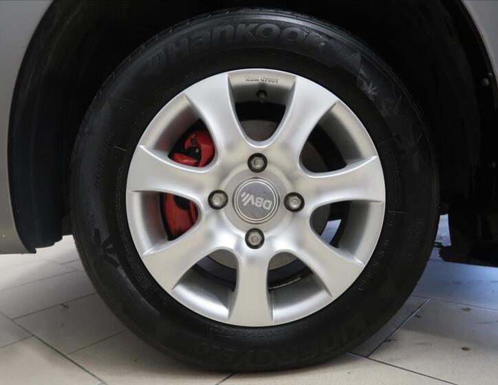Nissan NV200 24