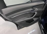 Audi Q8 e-tron 27