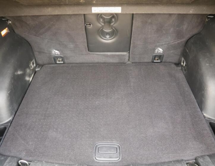Jeep Compass 10