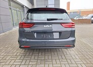 KIA Ceed 4
