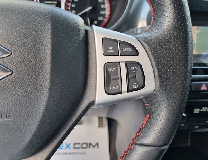 Suzuki Vitara 16