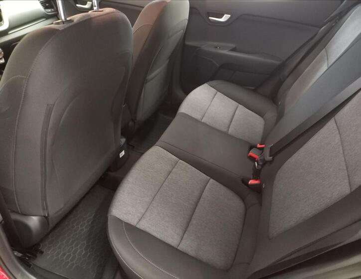 KIA Stonic 8