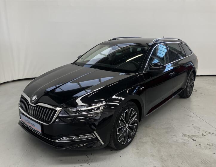 Škoda Superb 1