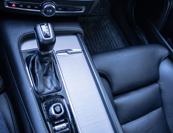 Volvo V90 16