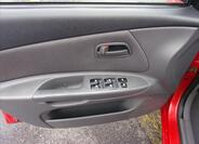 KIA Rio 13