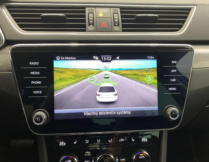 Škoda Superb 12