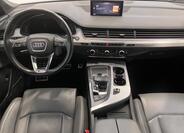 Audi Q7 5