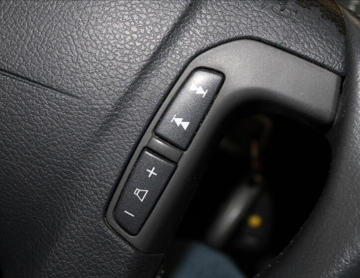 Volvo V70 24
