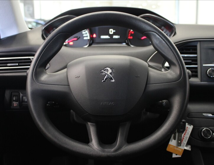Peugeot 308 9