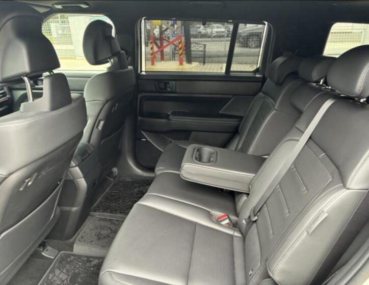 Hyundai Santa Fe 16