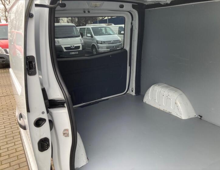 Opel Vivaro 29