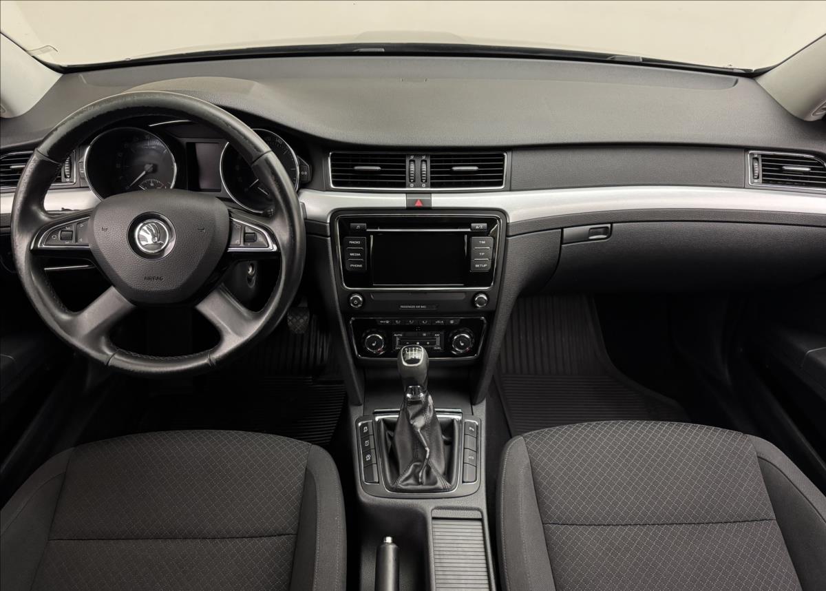 Škoda Superb