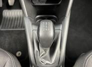 Peugeot 208 16